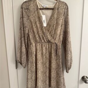 Gilli Women's Beige Wrap Dress